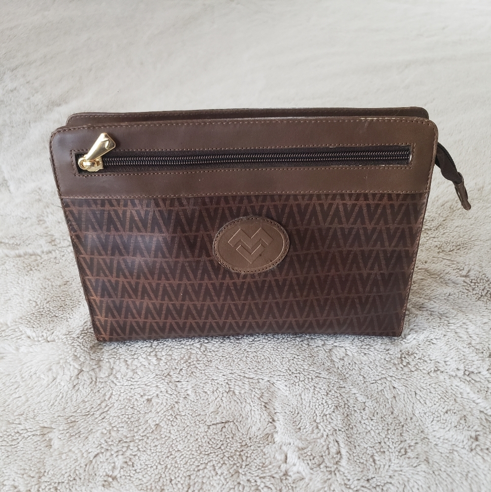 Mario Valentino pouch